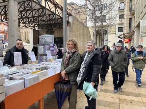 Imatge de la notícia Arrenca el 25è Mercat de les Rebaixes d'hivern a l'Eix Comercial