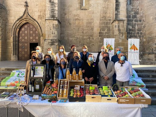 Imatge de la notícia Dones de l'Horta de Lleida tindran parades al mercadet d'aquest dissabte amb els seus productes de proximitat