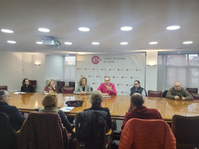 Més de 100 persones participen en les sessions informatives per explicar les Àrees de Promoció Econòmica Urbana (APEU)