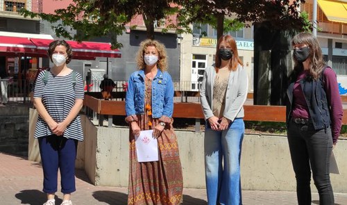 Imatge de la notícia Tret de sortida de la campanya pilot ‘Comerços aprenents” per incentivar l’ús de la llengua catalana entre les persones amb poc coneixement de català que treballen al comerç 